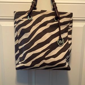 Micheal Kors Stripped Bag